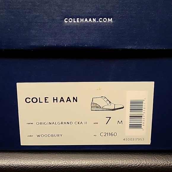 Boots - Picture 6 of 9